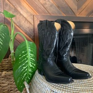 Black Cowgirl Boots
